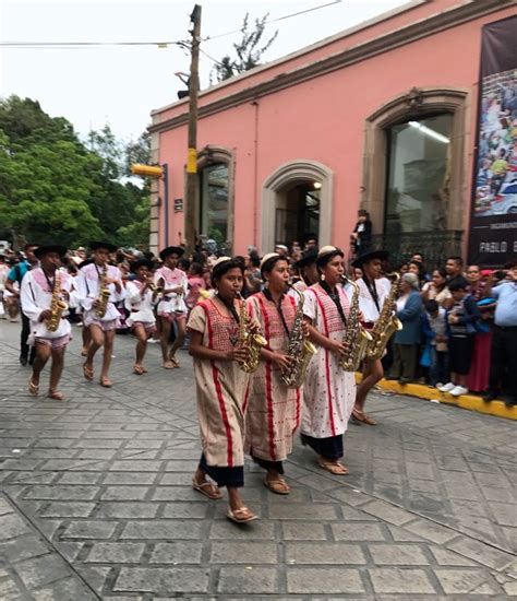 The Mexican Guelaguetza Festival And the Increasing Power of Indigenous Women - Women Across ...