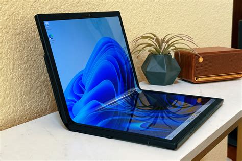 Future Tech: Asus Zenbook 17 Fold OLED Laptop Is All Screen - Newsweek