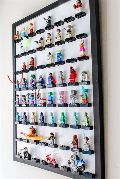 LEGO Nook || How We Made Our Own LEGO Minifigure Display Frame ...