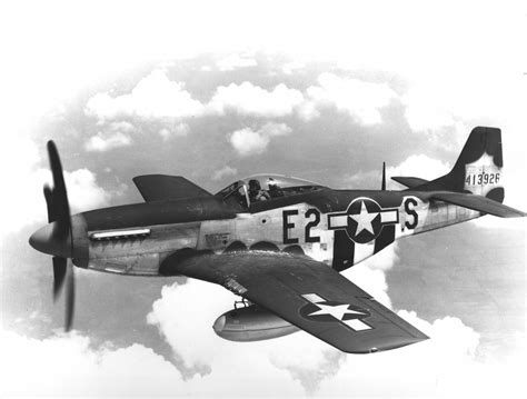 [Photo] P-51D Mustang aircraft in flight, possibly over Europe, 7 Jul-9 ...