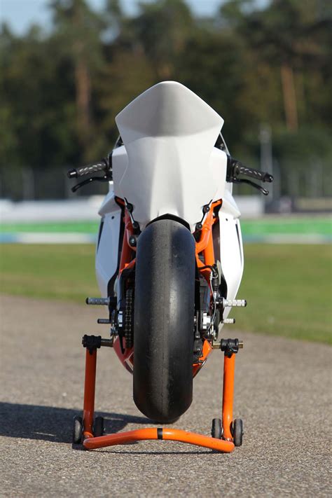 2011 KTM 1190 RC8 R Race Spec Priced at $19,999 - Asphalt & Rubber