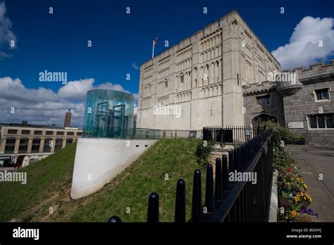 Norwich Castle Norfolk Stock Photo - Alamy