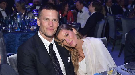 Tom Brady, Gisele Bundchen share intimate wedding pics on anniversary