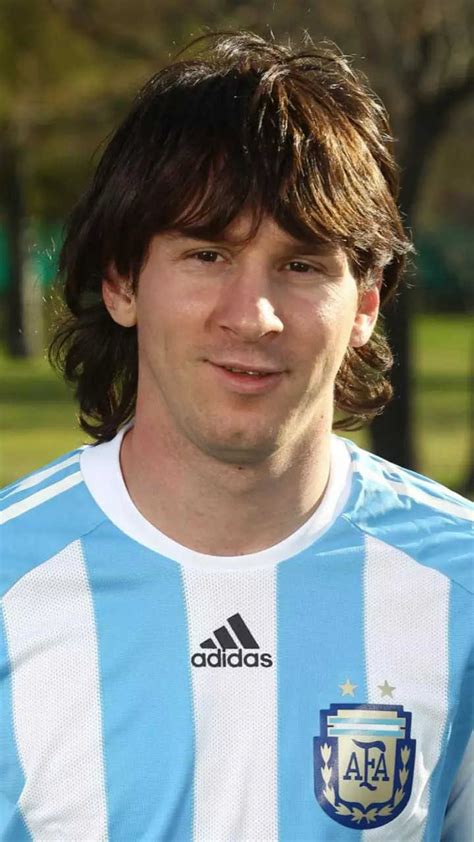 Update more than 117 lionel messi 2023 hairstyle latest - dedaotaonec