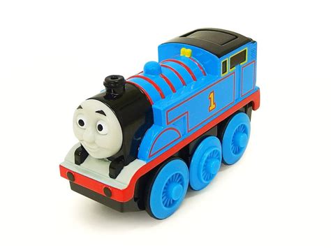 Thomas Wooden Railway - Battery-Operated Thomas The Tank Engine - For Moms