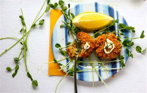 Cajun Crab Cakes Appetizer Recipe | The Food Blog