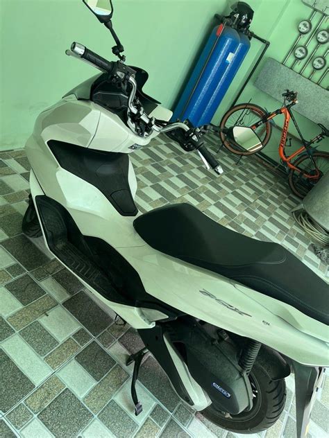 Honda PCX 160, Motorbikes, Motorbikes for Sale on Carousell