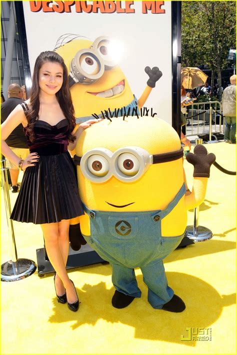 Miranda Cosgrove Premiere Despicable me - Miranda Cosgrove Photo (14661634) - Fanpop