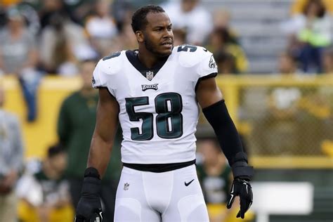 Eagles LB Jordan Hicks out with an ankle injury