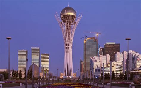 Bayterek Tower,Astana, Kazakhstan: - Tourist Resorts