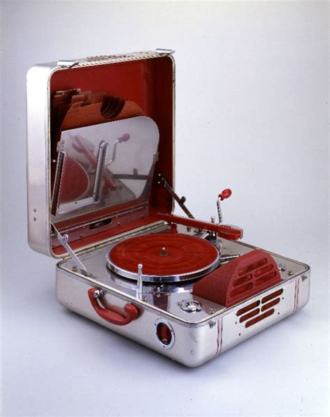 Vintage Record Player - Tumblr Gallery