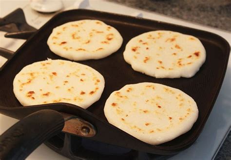 Colombian Arepas - Why Don't You Make Me? | Arepas recipe, Colombian food, Mexican food recipes