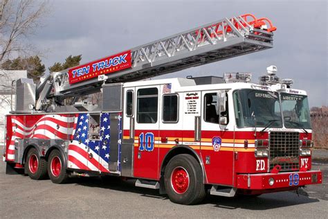 FDNY Ladder 10 | Fdny, Cool fire, Fire trucks