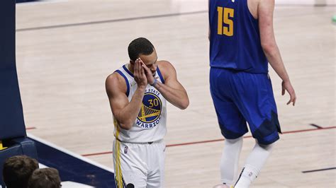 “Night Night” Watch Steph Curry flaunts his signature pose before ...