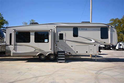 Jayco Eagle RVs | Fifth Wheels & Travel Trailers | Tulsa RV Sales