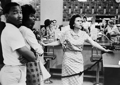 Photos That Reveal The Anti-Civil Rights Movement In 1960s America