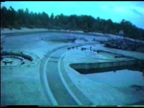 The original Jaws ride behind the scenes - YouTube