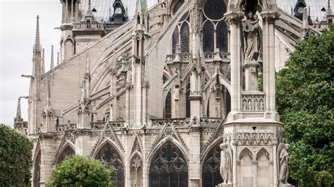 Notre-Dame: A history of Paris's beloved cathedral - BBC News