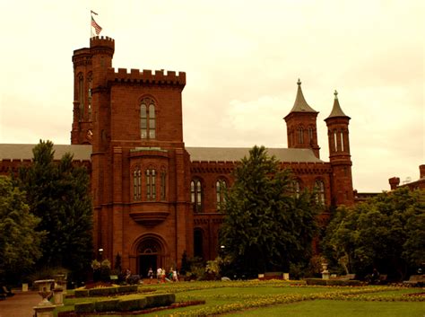 Smithsonian Institute Building (The Castle) - D.C. Transit Guide