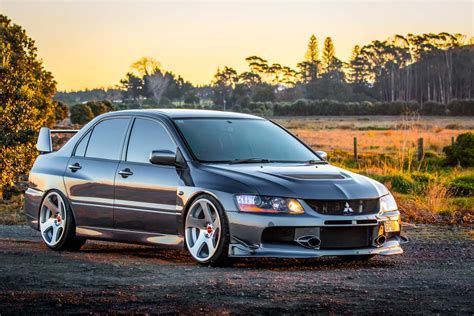 Mitsubishi Evo 9 Modified