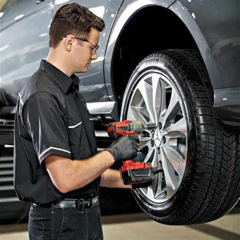 Flat Tire Repair for Mercedes-Benz | Fletcher Jones Motorcars