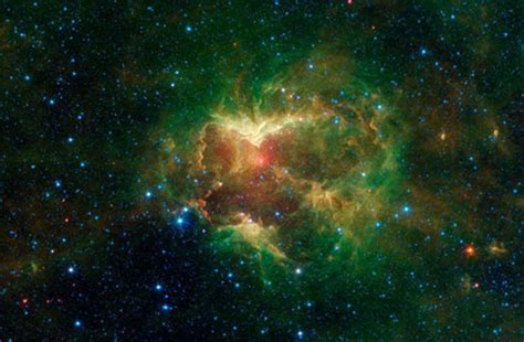 A Timeline of the Spitzer Space Telescope's 16 Years of Science | Discover Magazine