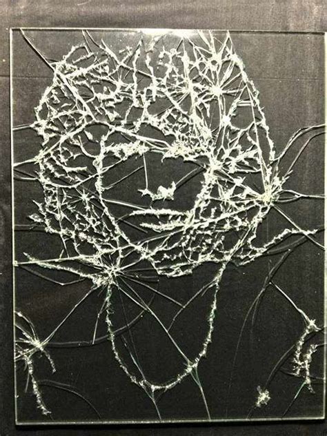 Shattered Glass Art! ~ Notable Styles and More