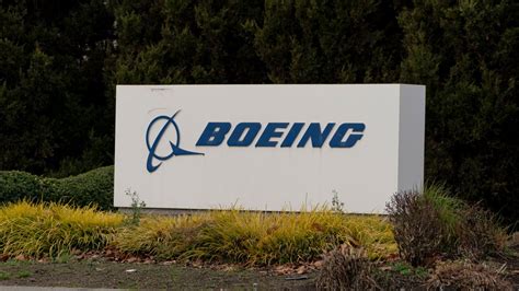 Examining the recent crashes and safety issues related to Boeing ...