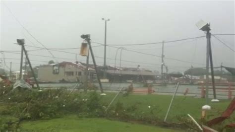 Tornadoes hit coastal Queensland towns - ABC News