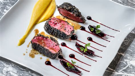 France’s 30 Michelin 3-Star Restaurants for 2021 – Robb Report