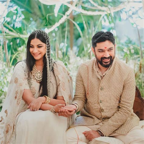 How Rhea Kapoor got the wedding of her dreams - Masala.com