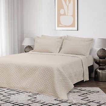 Jennifer Adams - Classic Diamond 3-piece Quilt Set, King | Costco