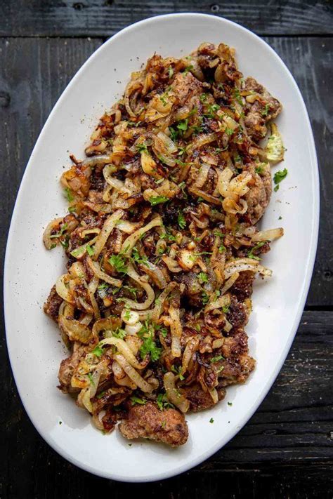 Fried chicken livers and onions - one of my favorite recipes! This meal is full of healthy ...