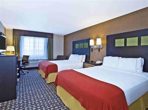 Hotels in Wabash, Indiana | Holiday Inn Express & Suites Wabash