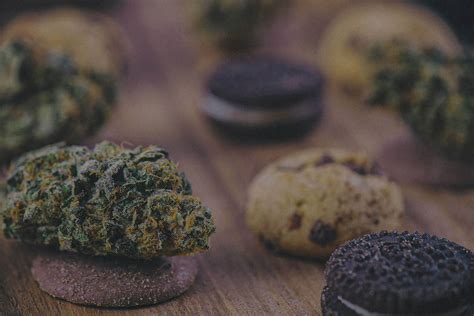 A Beginners Guide to Edibles - Sticky Fingers