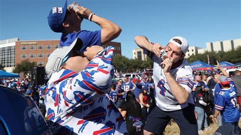 Buffalo councilman worried about Bills fans tailgating during pandemic - Sports Illustrated