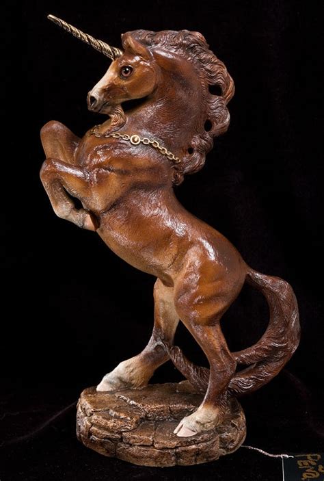 WINDSTONE DARK DUN GRAND UNICORN TEST PAINT 2 | Lion sculpture, Statue ...