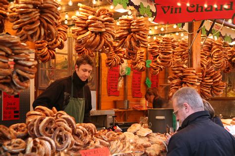 Alsace, Bas-Rhin, Strasbourg, " marché de Noël " place de … | Flickr