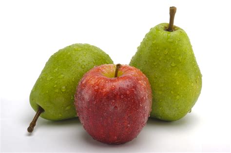 What is better for you: An apple or a pear? - FOODCoach