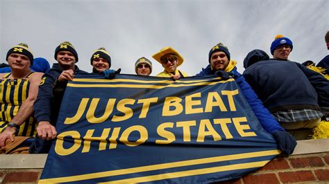 Tailgating Michigan, Ohio State fans both confident of winning The Game