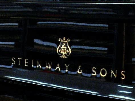 Steinway Logo - LogoDix