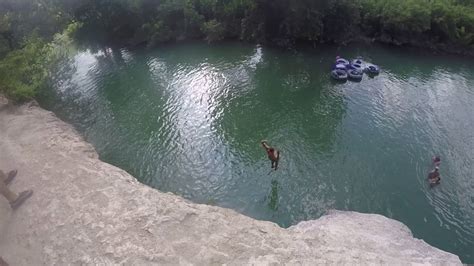 ATX Cliff Jumping on Barton Creek Greenbelt - YouTube