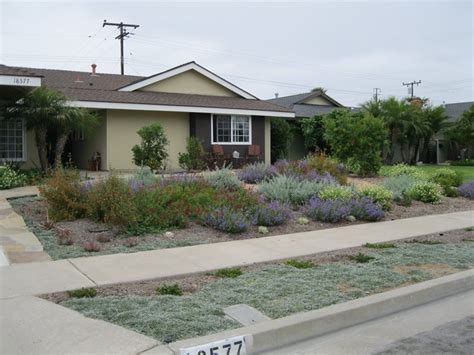 Xeriscape Landscaping - Tustin, CA - Photo Gallery - Landscaping Network