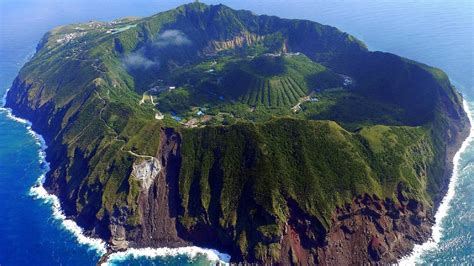 Aogashima Volcanic Island - Japan [1920 x 1080] | Lugares para ir, Lugares para visitar, Lugares ...