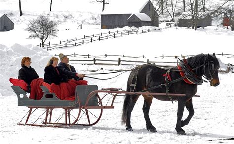 Thinking Out Loud In Sturbridge: January 2012 | Sleigh ride, One horse open sleigh, Horses