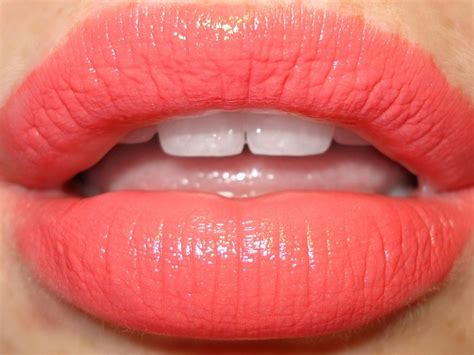 9 Best Summer Lipsticks and Shades | Styles At Life