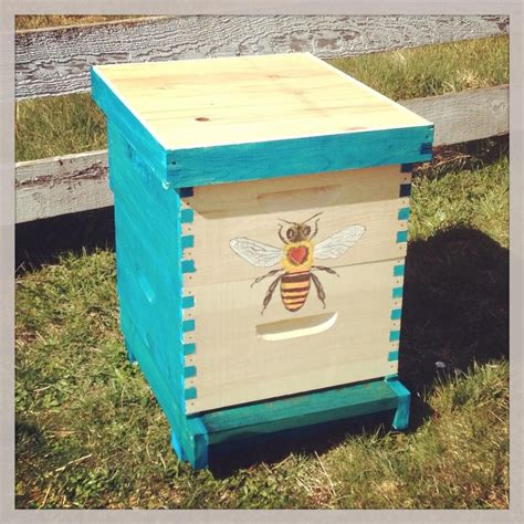 Duppa Dee | Painted bee hives, Bee boxes, Bee hive painting