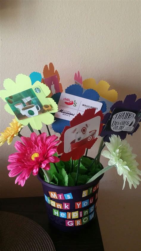 Gift card flower bouquet Gift Card Craft, Craft Gifts, Gift Card Bouquet, Crafts For Kids, Diy ...