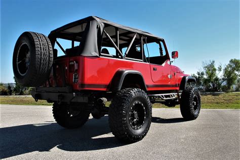 1984 JEEP CJ8 CUSTOM SCRAMBLER - 218111