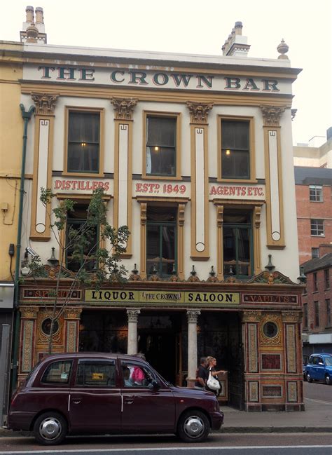 The Crown Bar Belfast | thomasbreathnach.com